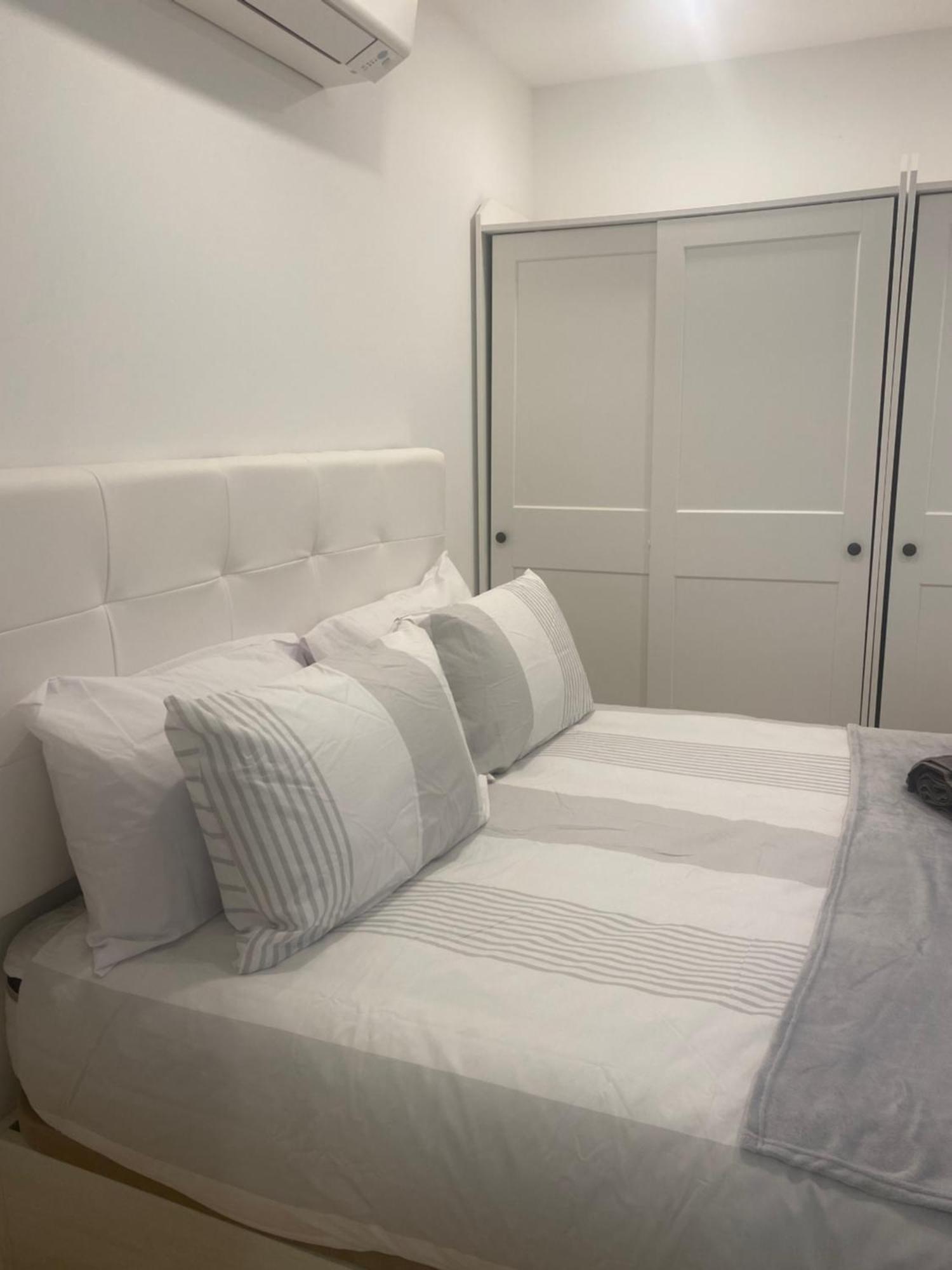 Cp Top Floor Luxury Studio With Spa And Pool Gibraltar Exterior photo